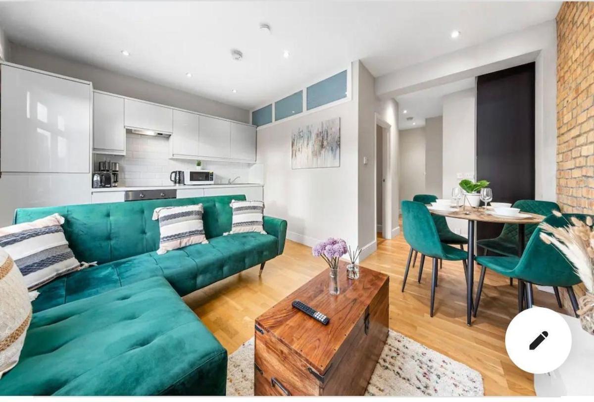 Modern Near Peckham Rye & Dulwich